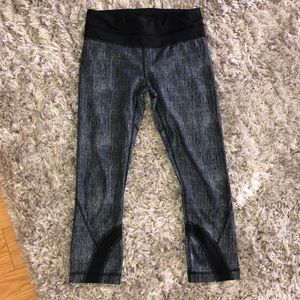 Lululemon cropped leggings